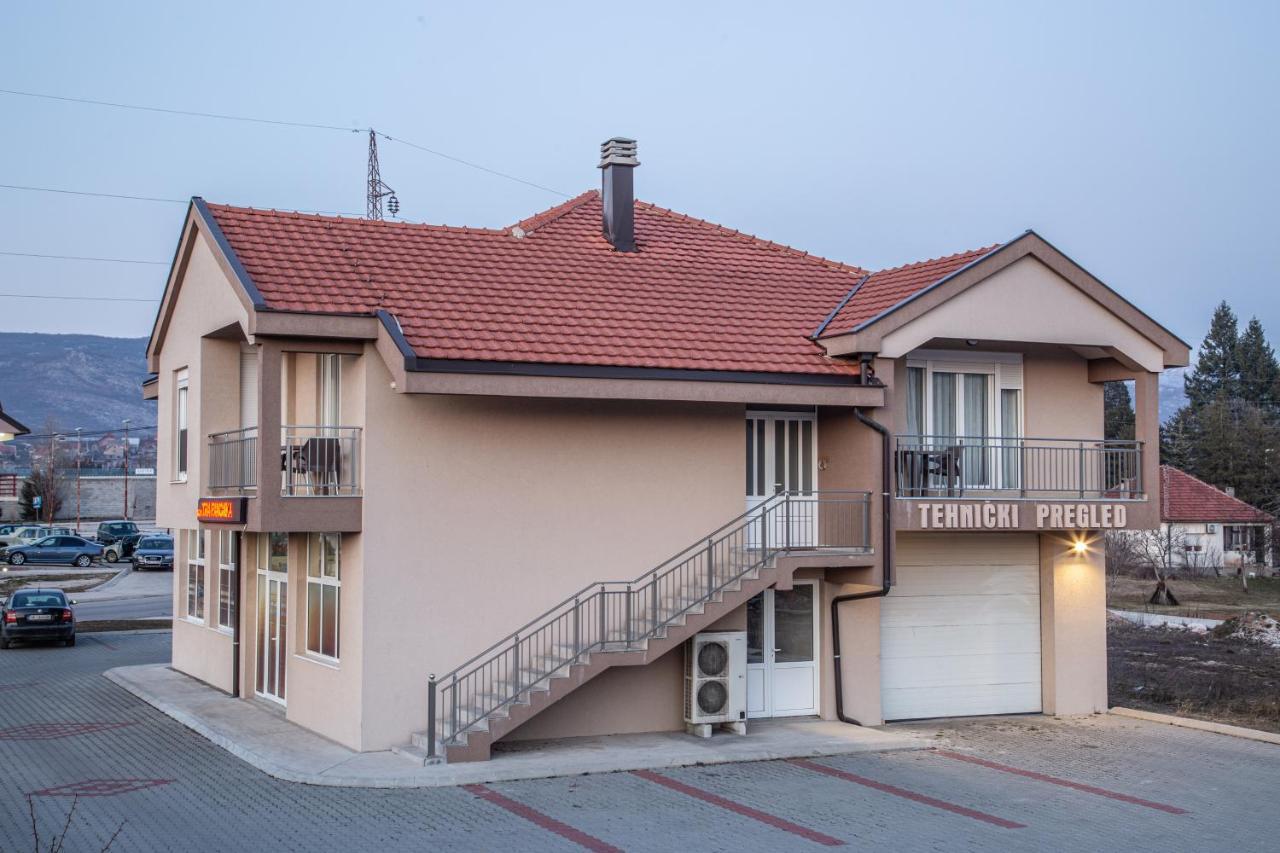 Rest Apartments Niksic Luaran gambar